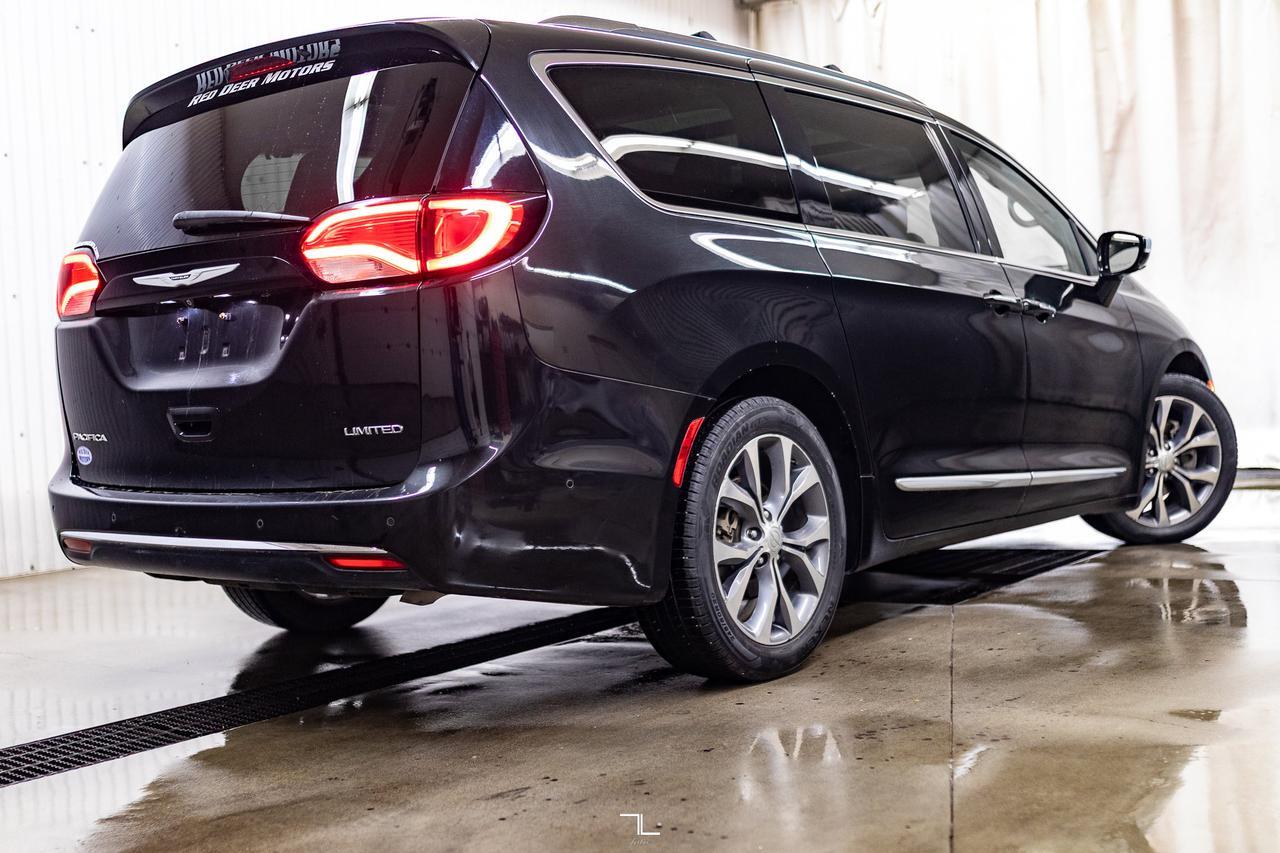 2017 Chrysler Pacifica Limited Leather Roof Nav BCam TV's Red Deer AB