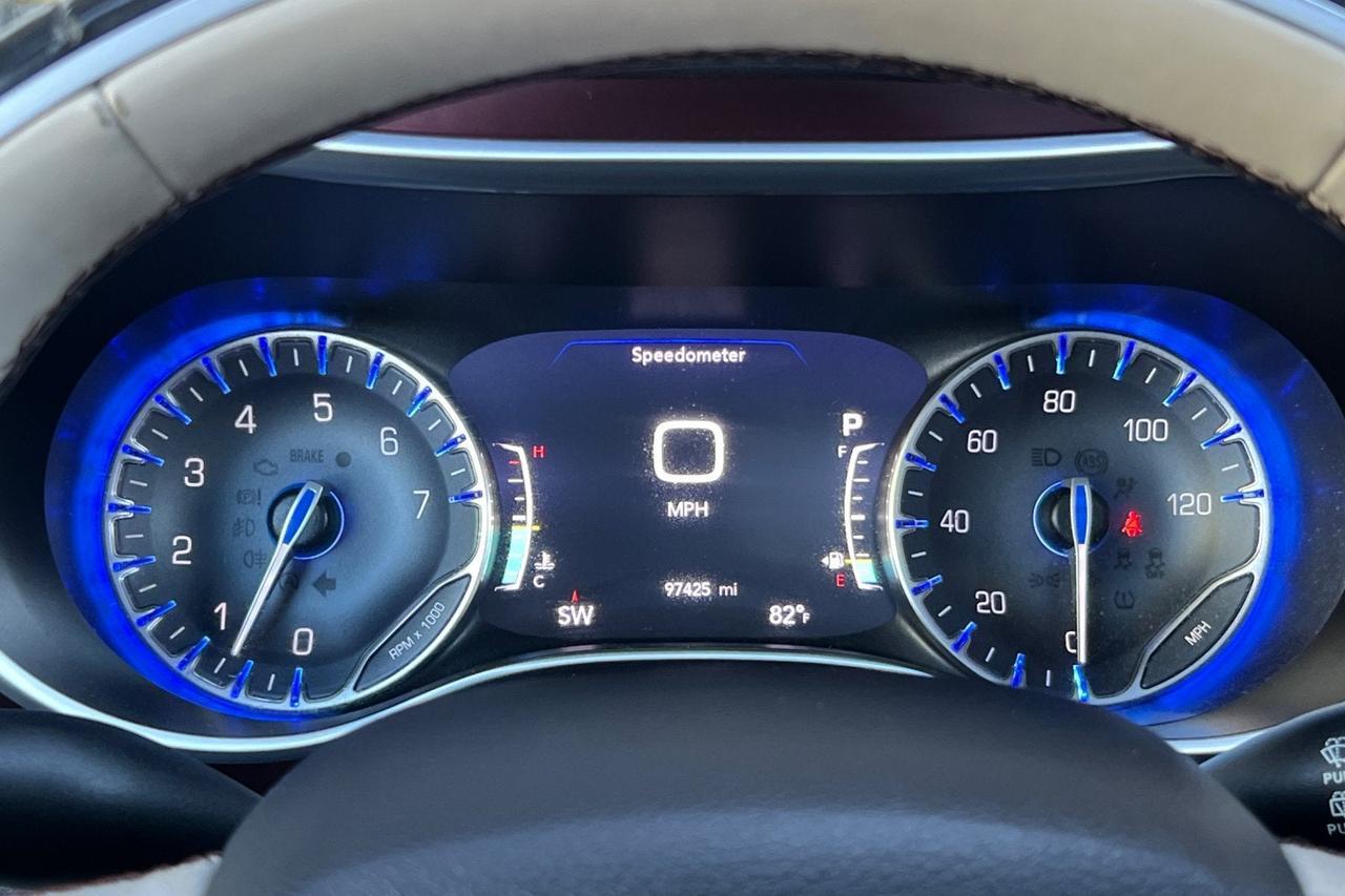 2017 Chrysler Pacifica Limited Roseville CA