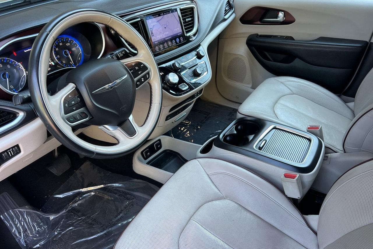 2017 Chrysler Pacifica Limited Roseville CA
