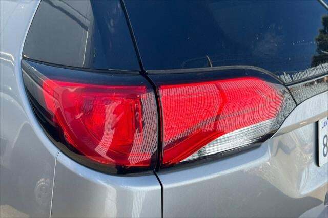 2017 Chrysler Pacifica Limited Roseville CA