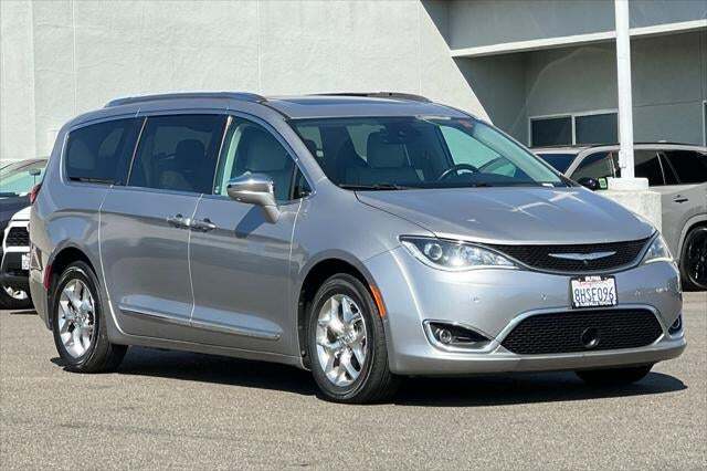 2017 Chrysler Pacifica Limited Roseville CA