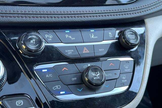 2017 Chrysler Pacifica Limited Roseville CA