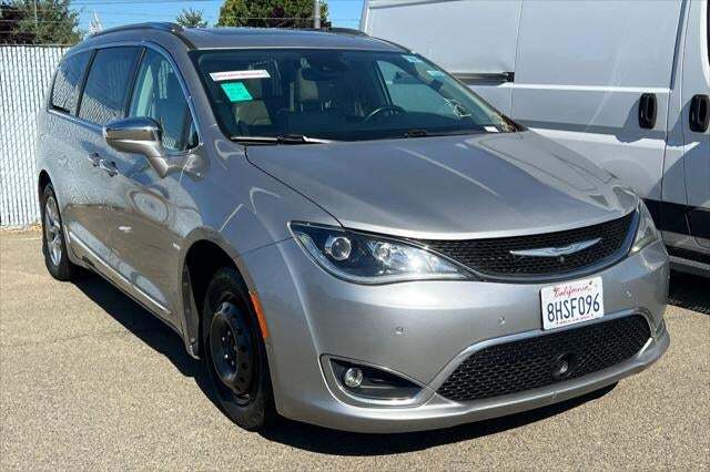 2017 Chrysler Pacifica Limited Roseville CA