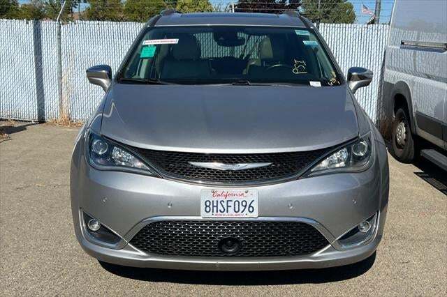 2017 Chrysler Pacifica Limited Roseville CA