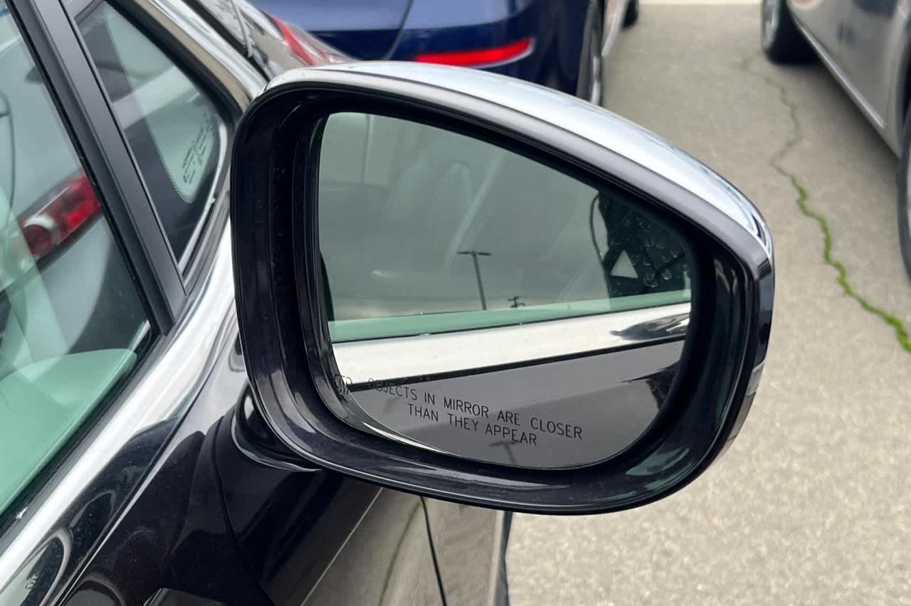 2017 Chrysler Pacifica Limited Roseville CA