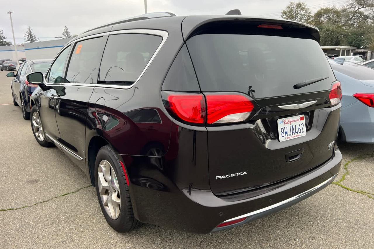 2017 Chrysler Pacifica Limited Roseville CA