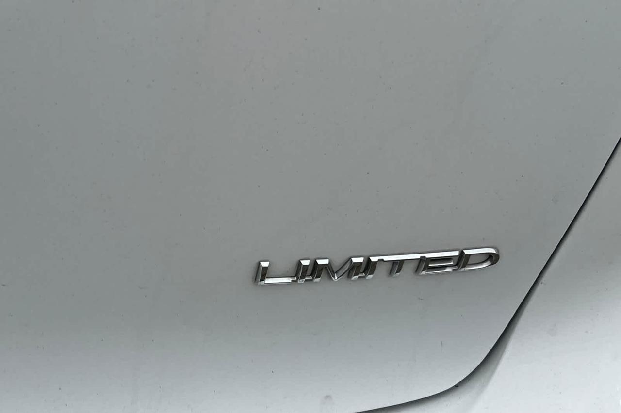 2017 Chrysler Pacifica Limited Roseville CA