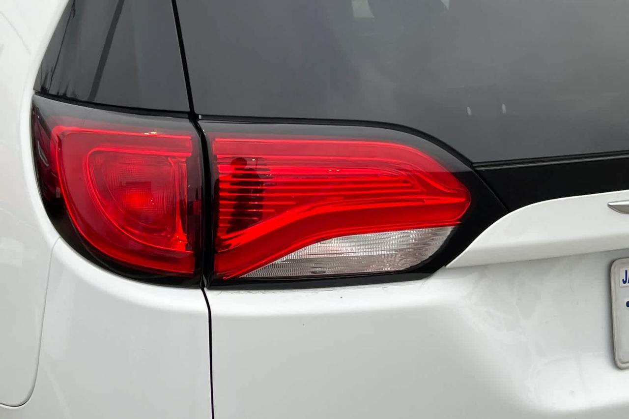 2017 Chrysler Pacifica Limited Roseville CA