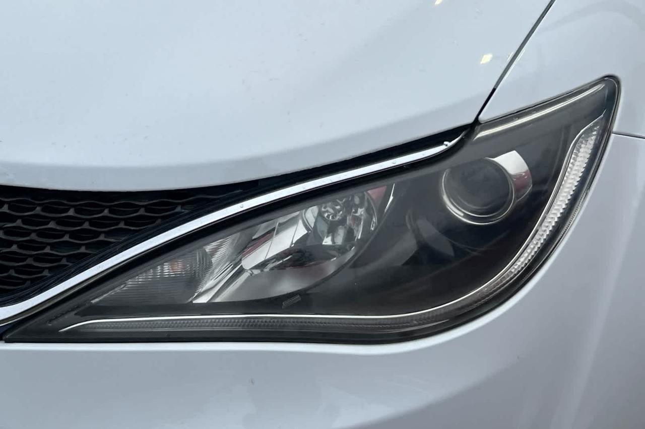 2017 Chrysler Pacifica Limited Roseville CA