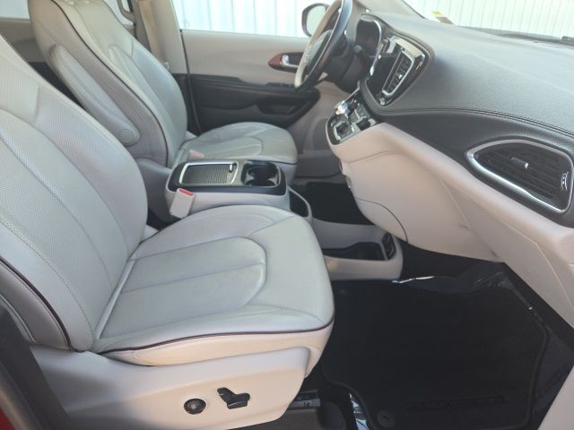 2017 Chrysler Pacifica Limited West Burlington IA