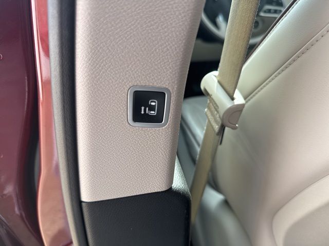 2017 Chrysler Pacifica Limited West Burlington IA