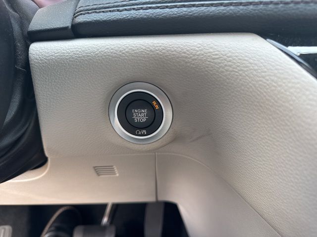 2017 Chrysler Pacifica Limited West Burlington IA