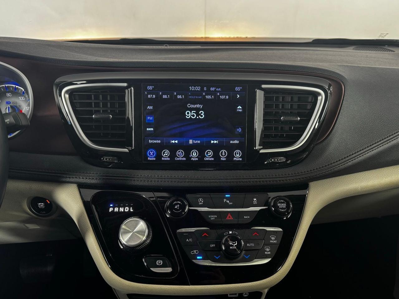 2017 Chrysler Pacifica Limited Fredericksburg VA