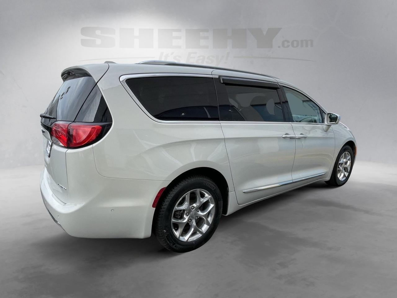 2017 Chrysler Pacifica Limited Alexandria VA