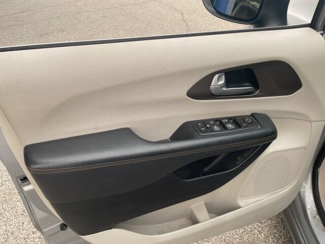 2017 Chrysler Pacifica Touring Cleveland OH