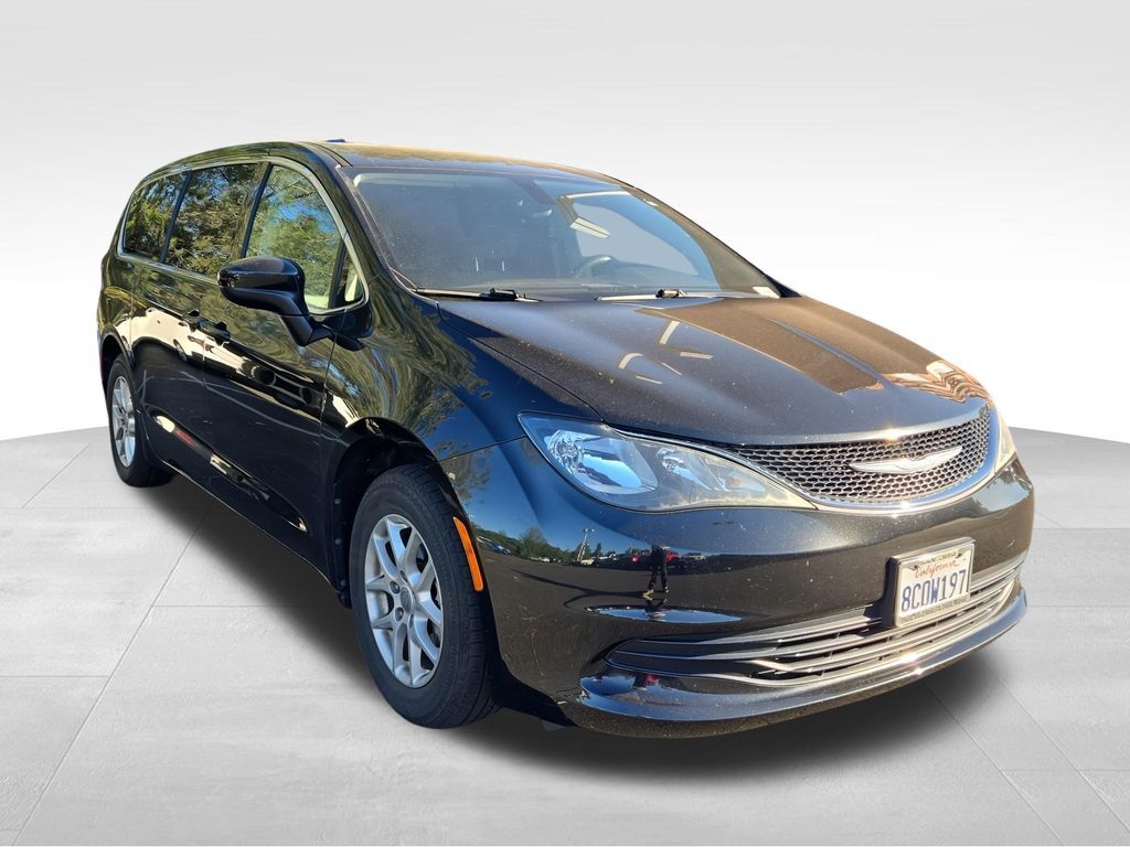 2017 Chrysler Pacifica Touring