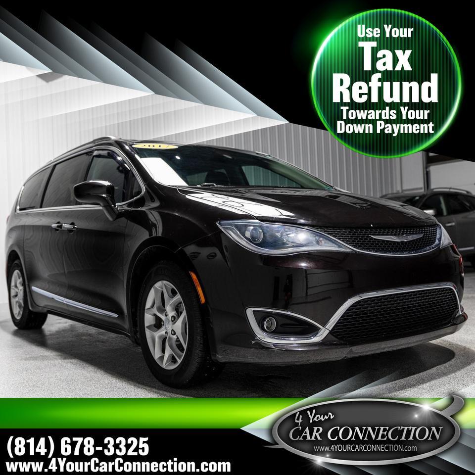 2017 Chrysler Pacifica Touring-L 7-Passenger NAV Cranberry PA