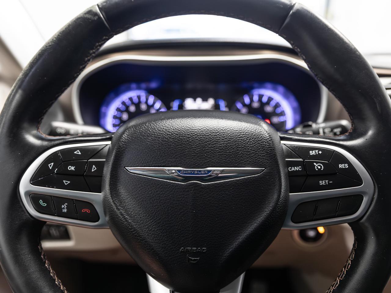 2017 Chrysler Pacifica Touring-L 7-Passenger NAV Cranberry PA