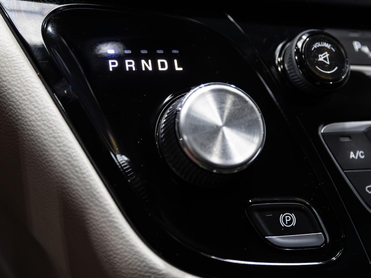 2017 Chrysler Pacifica Touring-L 7-Passenger NAV Cranberry PA