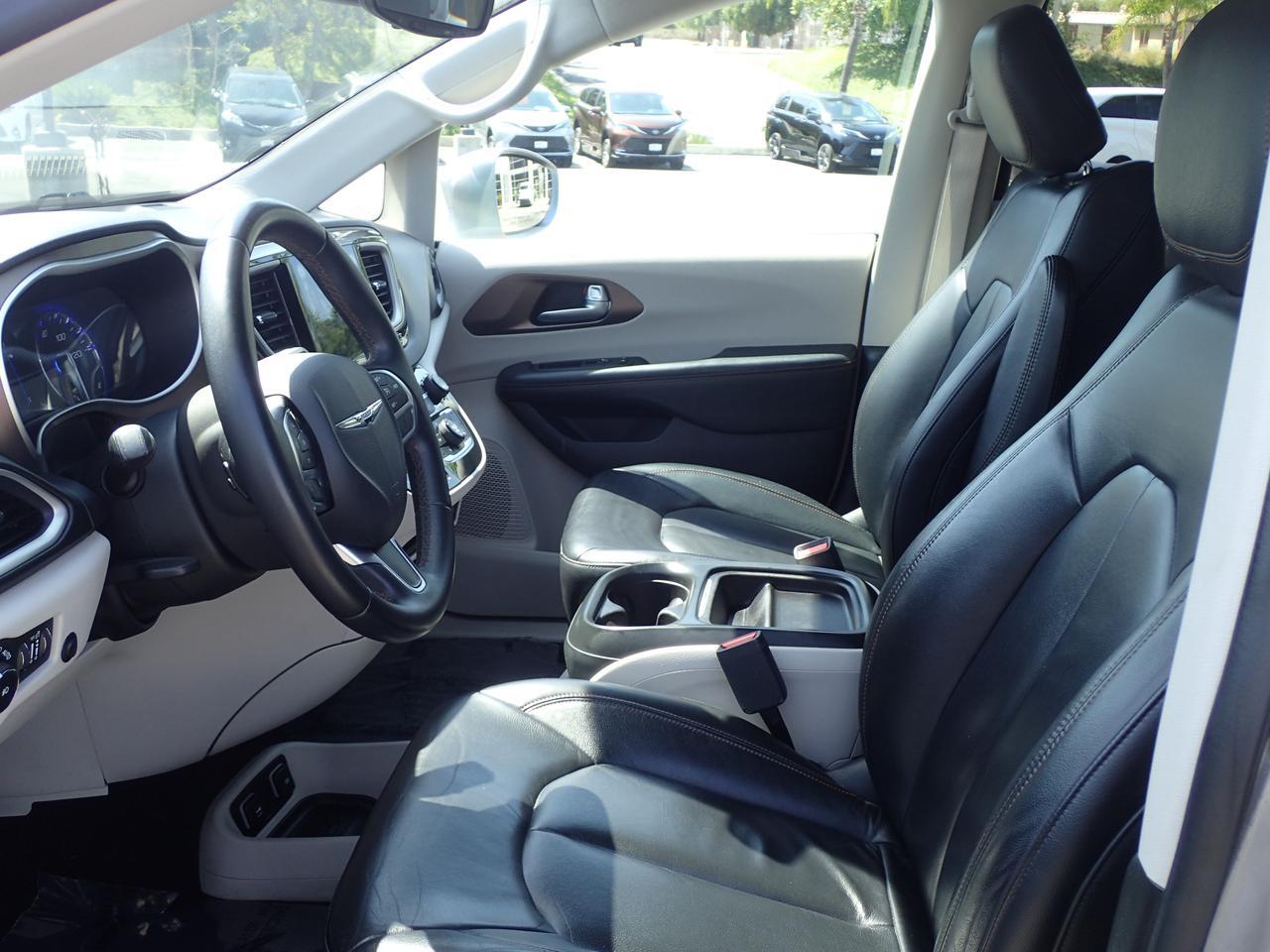 2017 Chrysler Pacifica Touring-L Anaheim CA