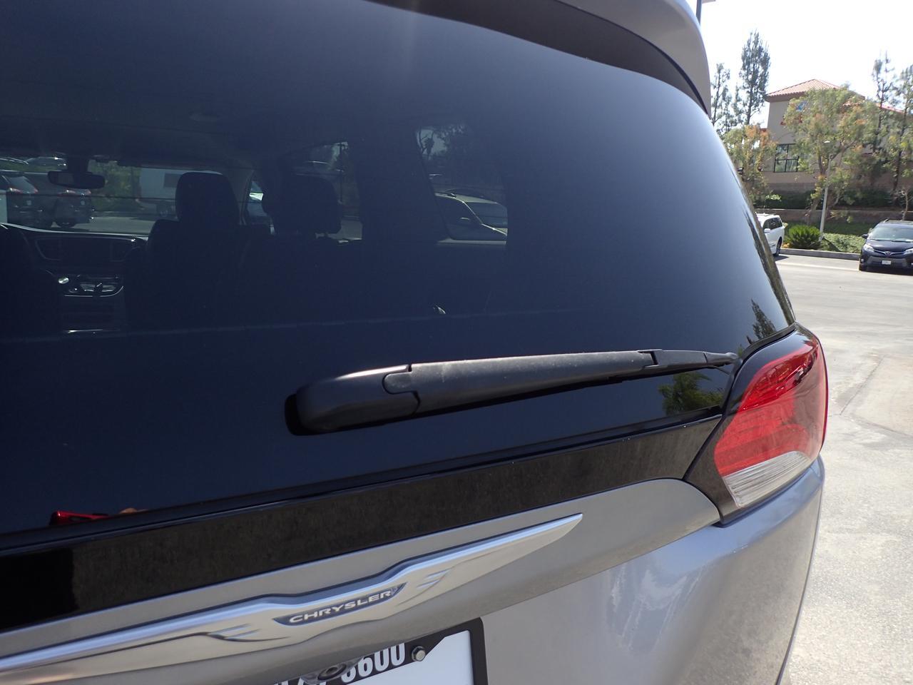 2017 Chrysler Pacifica Touring-L Anaheim CA