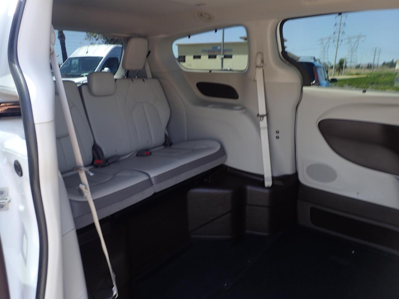 2017 Chrysler Pacifica Touring-L Anaheim CA