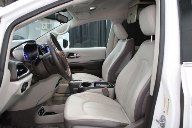 2017 Chrysler Pacifica Touring-L Chantilly VA