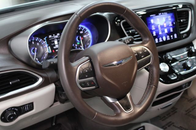 2017 Chrysler Pacifica Touring-L Chantilly VA