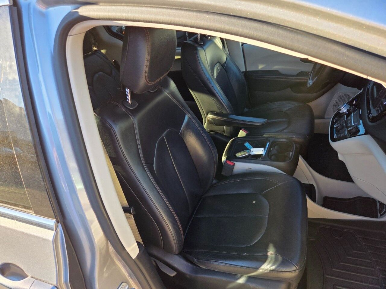 2017 Chrysler Pacifica Touring-L Charlton MA