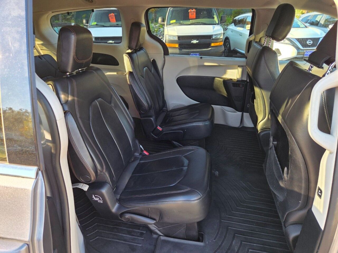 2017 Chrysler Pacifica Touring-L Charlton MA