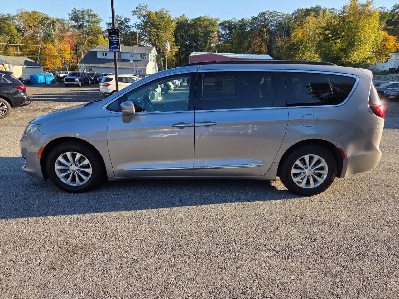 2017 Chrysler Pacifica Touring-L Charlton MA