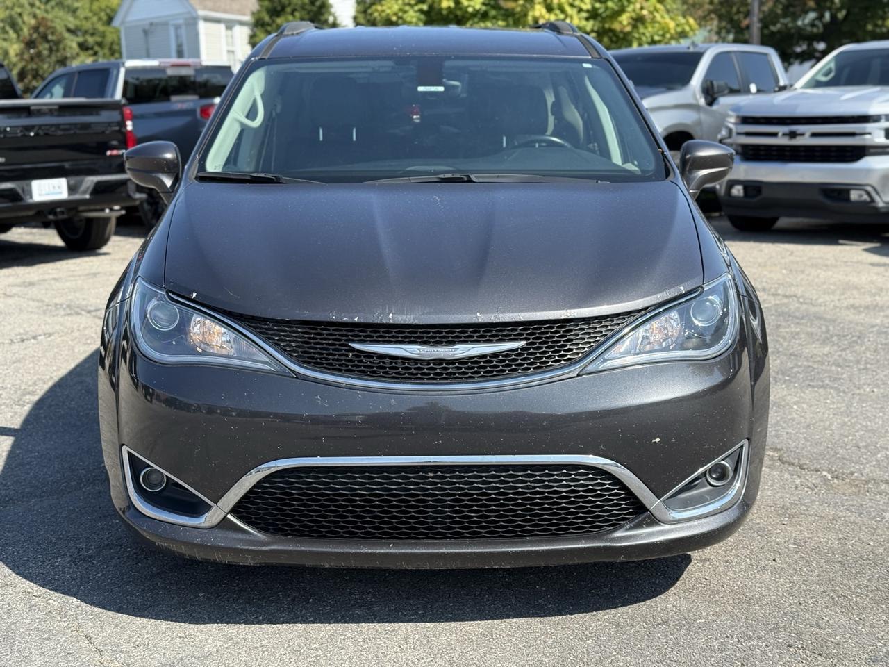 2017 Chrysler Pacifica Touring L Crestwood KY
