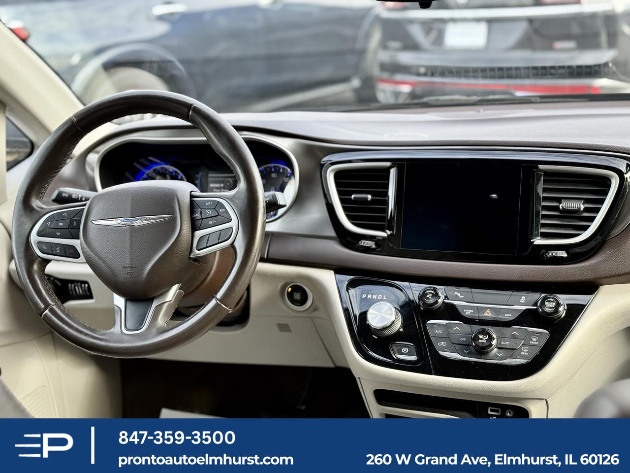 2017 Chrysler Pacifica Touring-L Elmhurst IL
