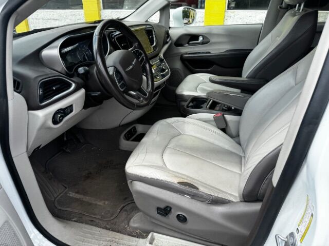 2017 Chrysler Pacifica Touring-L Indianapolis IN 2017 Chrysler Pacifica Touring-L Indianapolis IN