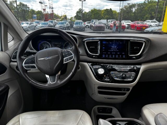 2017 Chrysler Pacifica Touring-L Indianapolis IN 2017 Chrysler Pacifica Touring-L Indianapolis IN