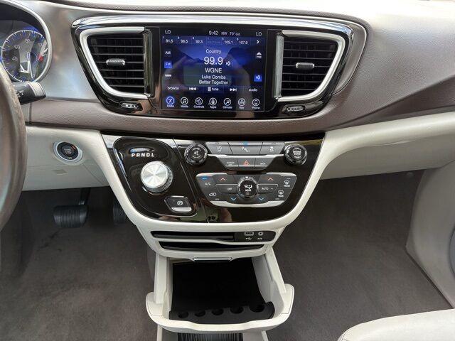2017 Chrysler Pacifica Touring L Jacksonville FL