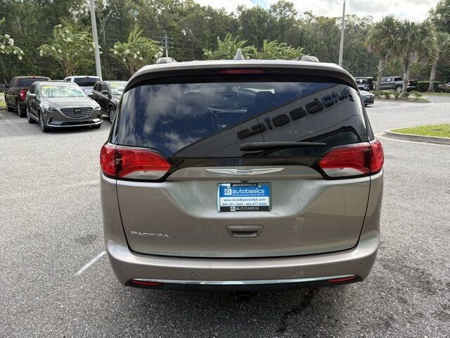 2017 Chrysler Pacifica Touring L Jacksonville FL