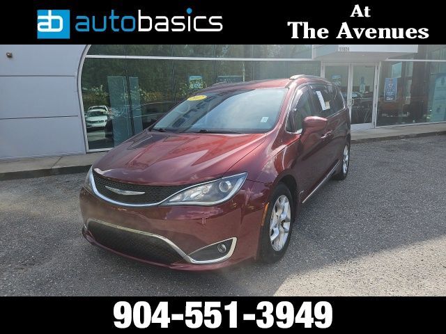 2017 Chrysler Pacifica Touring L