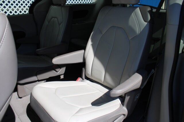 2017 Chrysler Pacifica Touring-L Melbourne FL