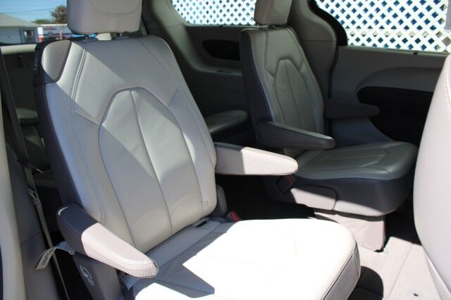2017 Chrysler Pacifica Touring-L Melbourne FL