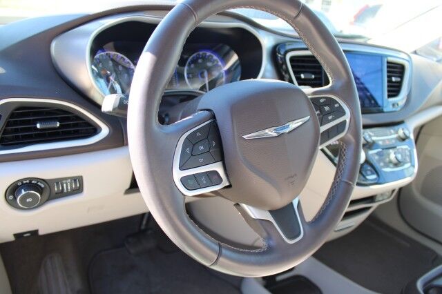 2017 Chrysler Pacifica Touring-L Melbourne FL