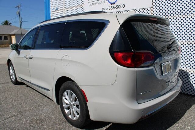 2017 Chrysler Pacifica Touring-L Melbourne FL