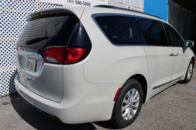 2017 Chrysler Pacifica Touring-L Melbourne FL