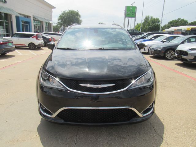 2017 Chrysler Pacifica Touring-L Plano TX