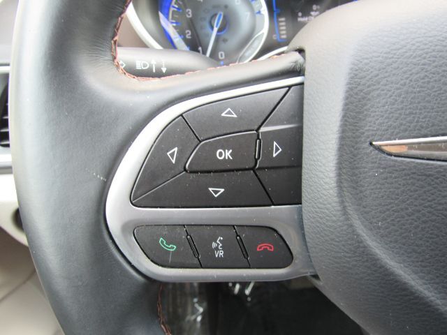 2017 Chrysler Pacifica Touring-L Plano TX
