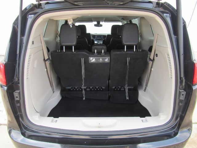 2017 Chrysler Pacifica Touring-L Plano TX