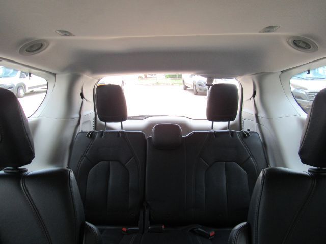 2017 Chrysler Pacifica Touring-L Plano TX