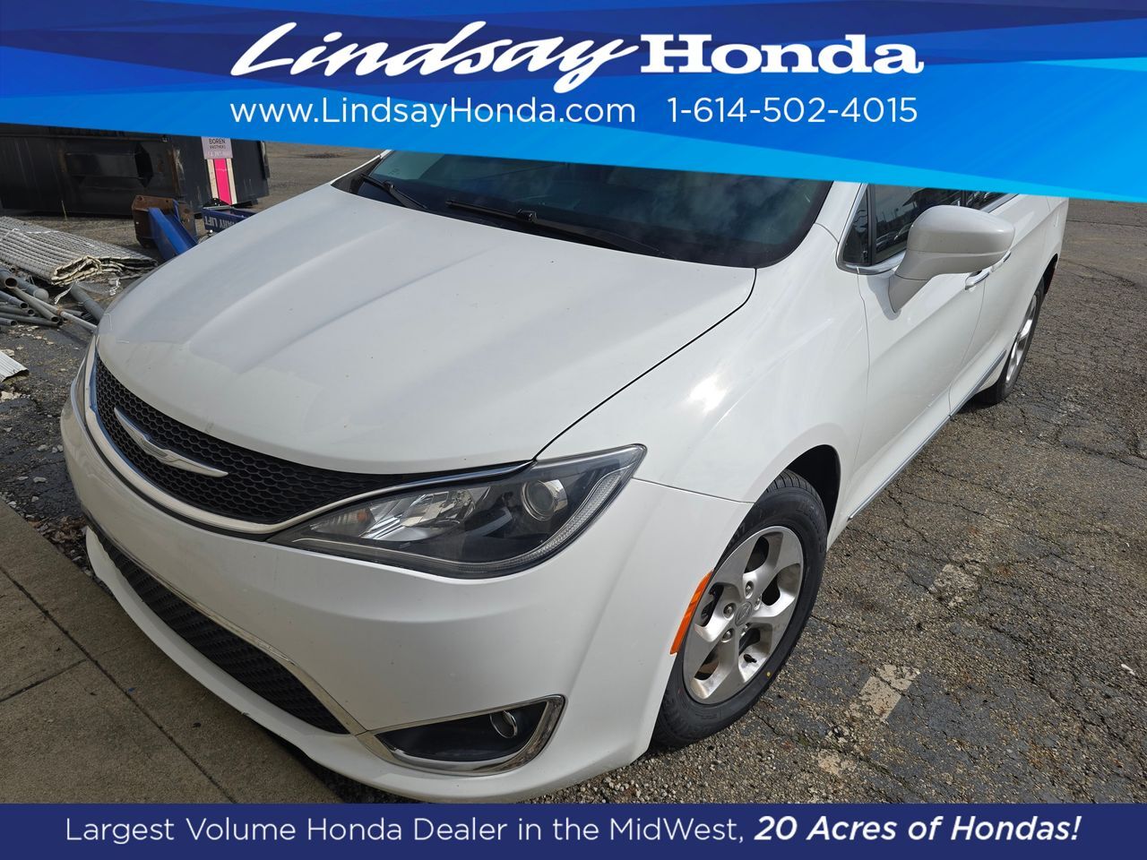 2017 Chrysler Pacifica Touring L Plus