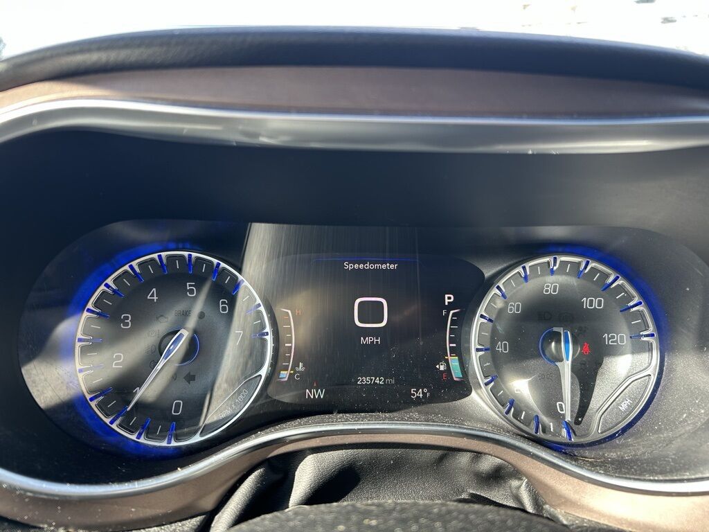 2017 Chrysler Pacifica Touring L Plus Crestwood KY