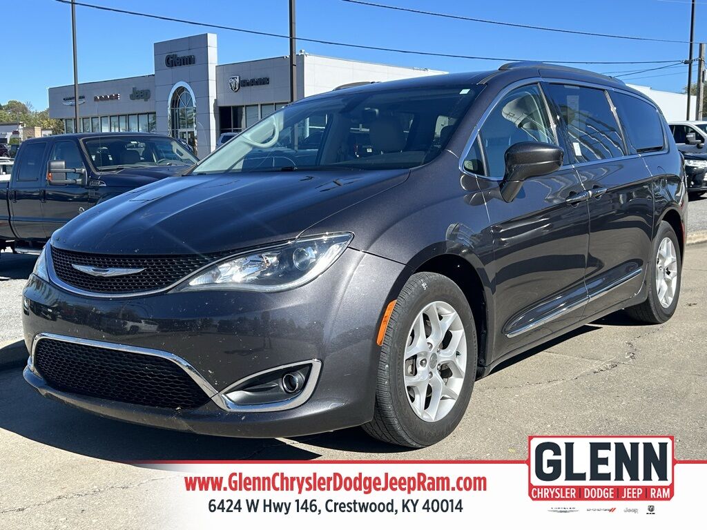 2017 Chrysler Pacifica Touring L Plus Crestwood KY
